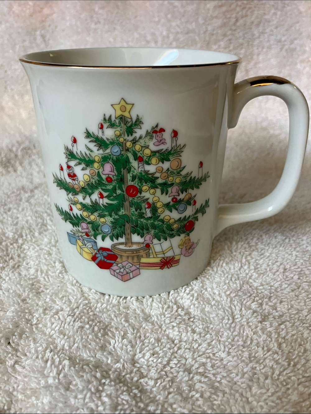 Holiday Christmas Tree Porcelain Mug - White Japan